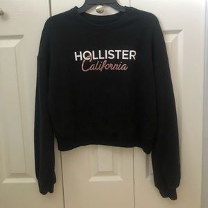 Black Hollister sweatshirt // Size Small